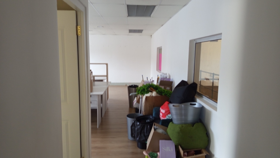 To Let commercial Property for Rent in Maitland Western Cape